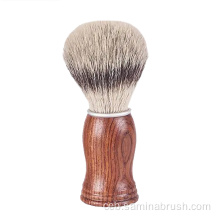 Ang mga high grade nga mga lalaki nga nag-brush sa duha ka kolor